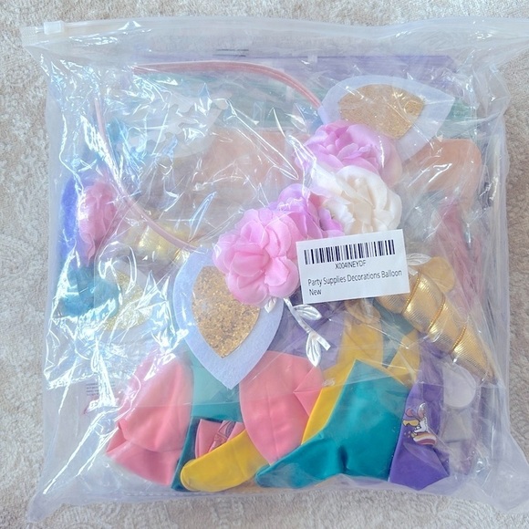 Brand New Unicorn Birthday Party Decorations Banner Balloons Tablecloth Toppers - Picture 2 of 16